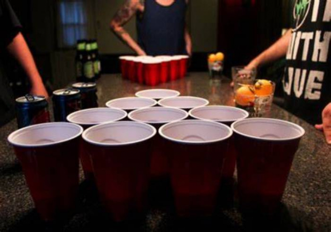 WHERE TO PLAY BEER PONG IN LAS VEGAS (1).jpg